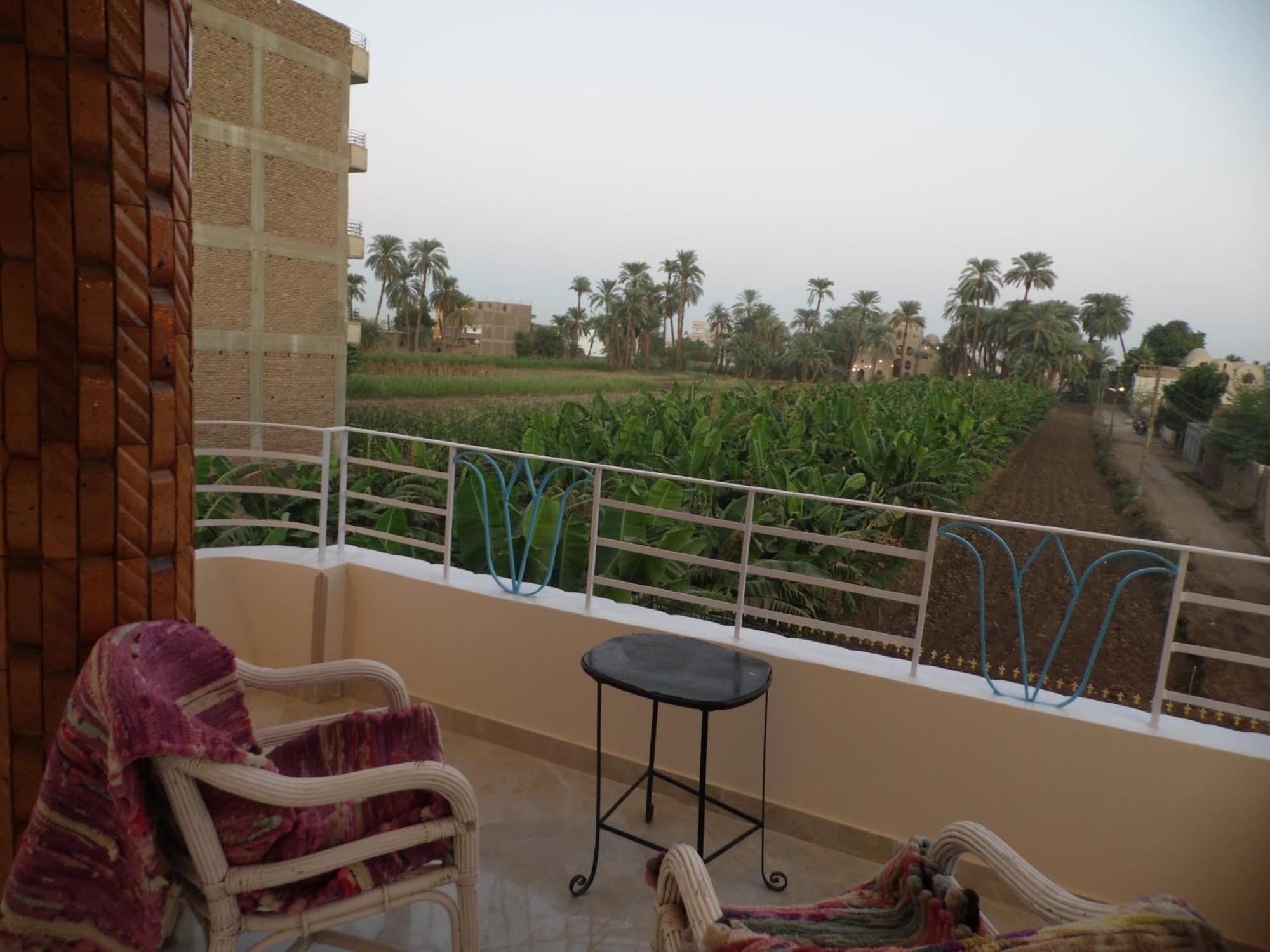 Ferienwohnung Nour House Luxor Exterior foto