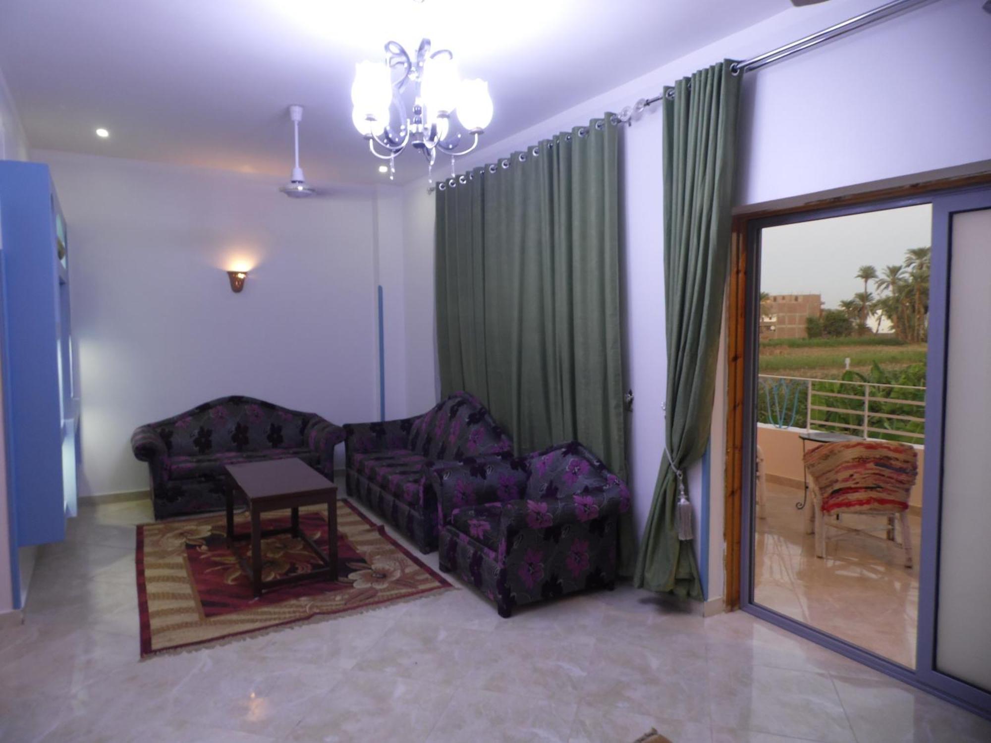 Ferienwohnung Nour House Luxor Exterior foto