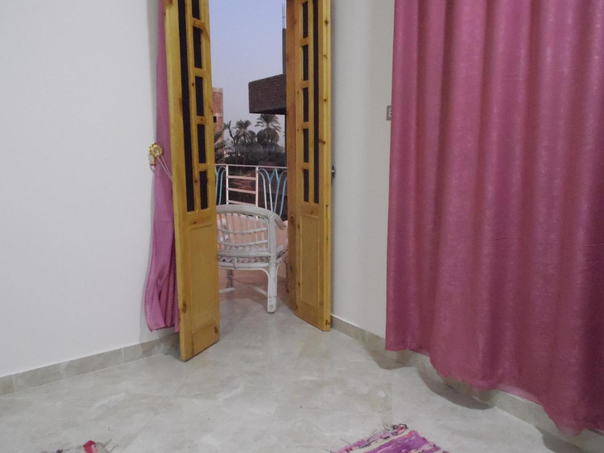 Ferienwohnung Nour House Luxor Exterior foto