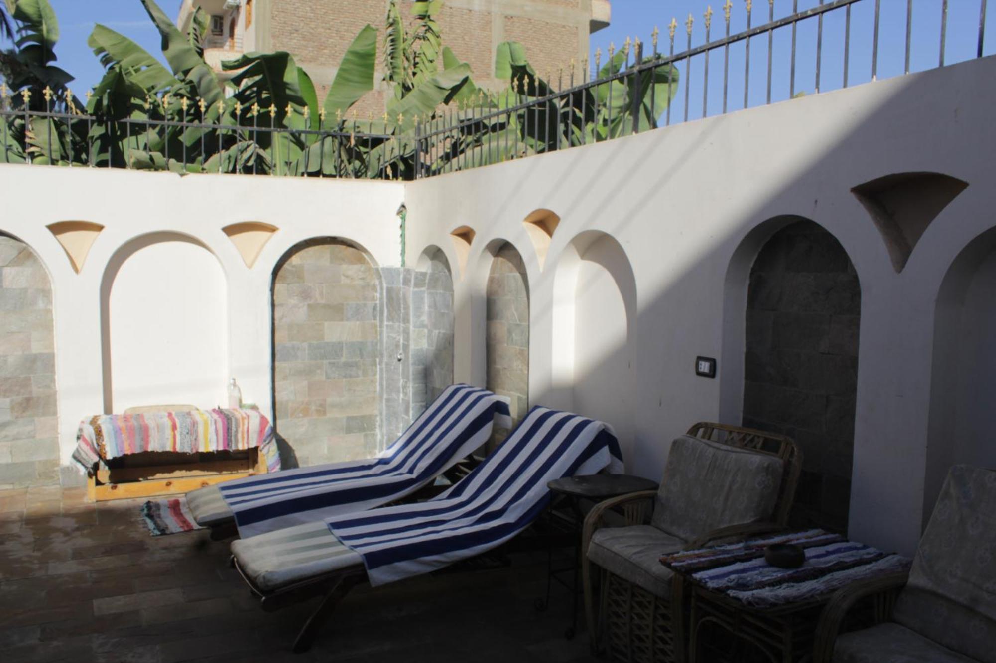 Ferienwohnung Nour House Luxor Exterior foto